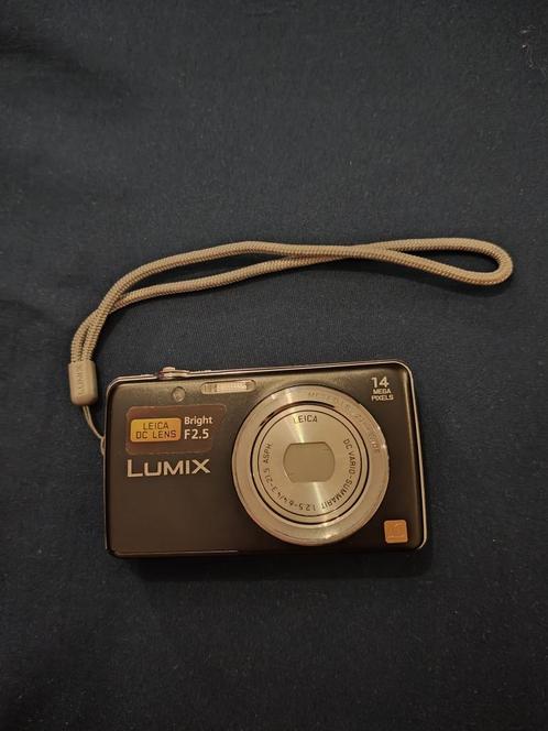 appareil photo numérique Panasonic Lumix DMC-FS40 14MP noir, Audio, Tv en Foto, Fotocamera's Analoog, Zo goed als nieuw, Compact