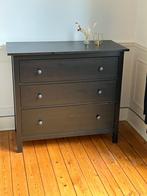 Commode Ikea Hemnes noire, Comme neuf, 100 à 150 cm, 3 ou 4 tiroirs, 25 à 50 cm