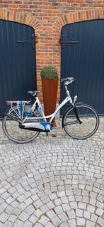 DAMESFIETS  - BATAVUS  - LUXE UITVOERING   [ TOPSTAAT ], Fietsen en Brommers, Fietsen | Dames | Damesfietsen, Ophalen, Nieuw, Batavus