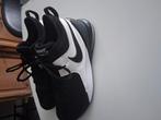 Sport schoenen, Sport en Fitness, Basketbal, Ophalen of Verzenden, Nieuw, Schoenen
