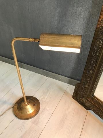 Vintage Bureaulamp Geborsteld Goudkleurig beschikbaar voor biedingen