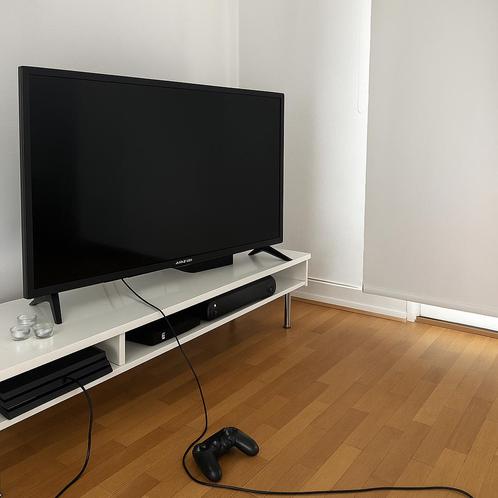 wit IKEA tv-meubel, Huis en Inrichting, Kasten |Televisiemeubels, Gebruikt, 100 tot 150 cm, Minder dan 50 cm, 25 tot 50 cm, Ophalen