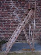 Ancienne échelle en bois avec 9 marches, Antiquités & Art, Enlèvement