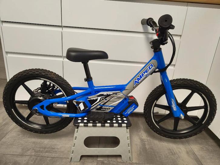Draisienne électrique Amped A16 pour enfant – très bon état, Vélos & Vélomoteurs, Vélos | Vélos pour enfant, Comme neuf, Enlèvement