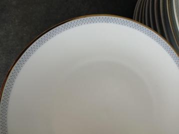 Diepe, platte en dessertborden BAVARIA MITTERTEICH beschikbaar voor biedingen