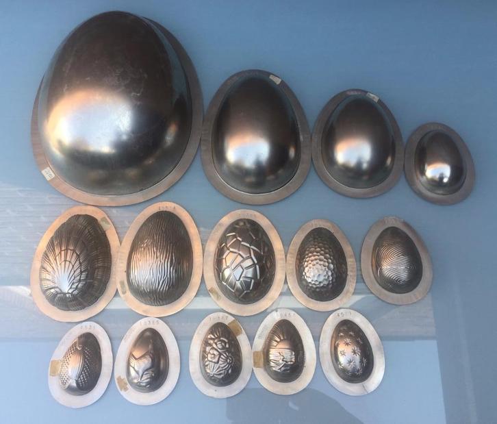 Lot 14 chocoladevormen paaseieren groot & klein, Zakelijke goederen, Horeca | Overige, Ophalen of Verzenden