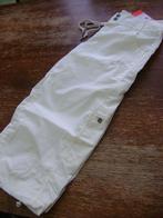 nieuwe witte NIKE broek, Sport en Fitness, Loopsport en Atletiek, Nike, Nieuw, Ophalen of Verzenden, Overige sporten