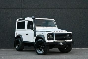 Land Rover Defender 90 2.4 Td4 Lichte vracht beschikbaar voor biedingen