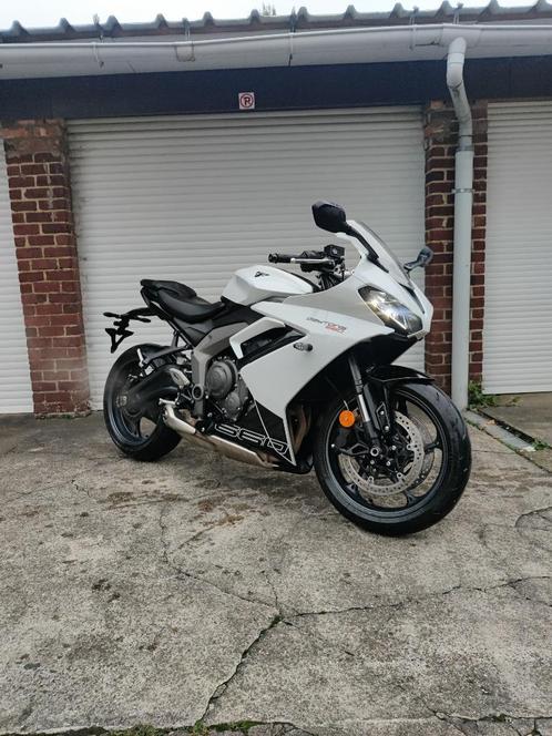 Triumph Daytona 660, Motoren, Motoren | Triumph, Bedrijf, Sport, meer dan 35 kW, 3 cilinders, Ophalen
