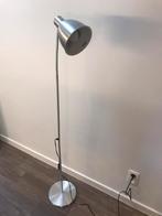 Mooie staande lamp voor living of bureau, goede staat !!, Huis en Inrichting, Gebruikt, Staande lamp voor living of bureau, Ophalen of Verzenden