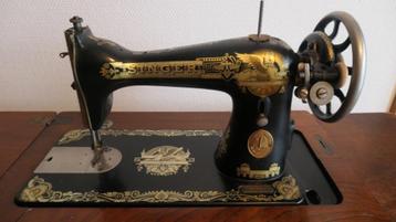 machine à coudre ancienne beschikbaar voor biedingen