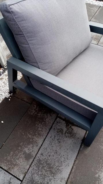  twee tuinzetels life beschikbaar voor biedingen