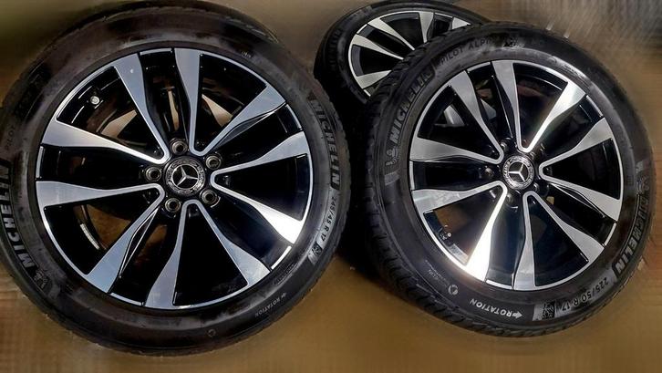 Originele velgen Mercedes C-klasse W206 en C-klasse Hybrid-, Auto-onderdelen, Banden en Velgen, Band(en), Winterbanden, Ophalen