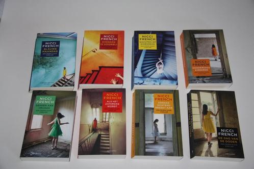frieda klein thriller serie * 8 boeken * nicci french, Boeken, Thrillers, Gelezen, Ophalen of Verzenden