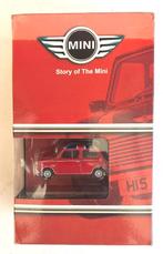 Mini Cooper Union Jack & Story Of The Mini Corgi., Hobby & Loisirs créatifs, Voitures miniatures | 1:43, Enlèvement ou Envoi, Comme neuf