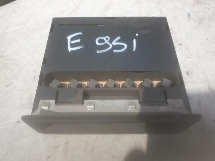 DISPLAY Opel Kadett E (33 / 34 / 43 / 44) (90--332-644), Auto-onderdelen, Overige Auto-onderdelen, Opel, Gebruikt