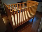 baby-peuter bed, Huis en Inrichting, Slaapkamer | Bedden, Ophalen, Verstelbaar, Bruin, Scandinavisch