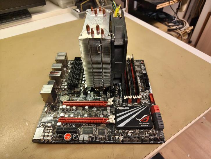 I5-2500K - 16gb RAM - ASUS Maximus IV, Informatique & Logiciels, Cartes mères, Utilisé, Intel, DDR3, Enlèvement ou Envoi