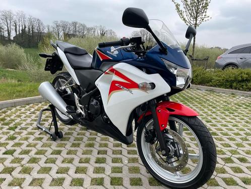 HONDA CBR 250 * CT ok * A2 * 2015, Motoren, Motoren | Honda, Bedrijf, Sport, meer dan 35 kW, 1 cilinder, Ophalen