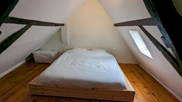 Dubbel bed Umber & Smoke beschikbaar voor biedingen