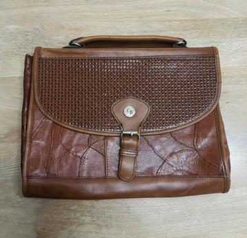 Vintage leren boekentas voor dames, Handtassen en Accessoires, Tassen | Schooltassen, Bruin, Aktetas of Boekentas, Ophalen of Verzenden