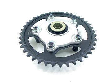 TANDWIEL DRAGER Aprilia RSV4 factory (01-1970/-), Motoren, Gebruikt