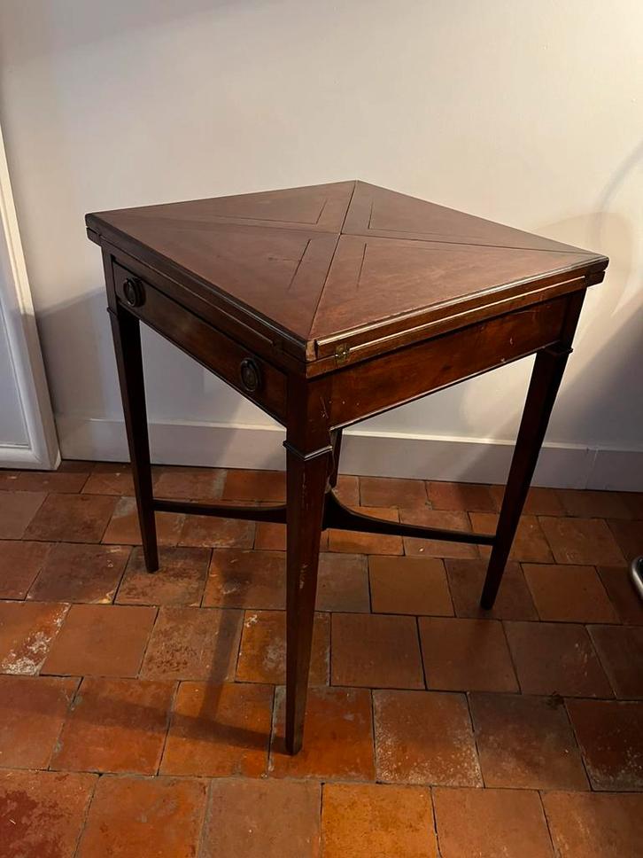 ANTIEKE BIJZETTAFEL KAARTTAFEL ENVELOP MAHONIE SIDETABLE, Antiquités & Art, Antiquités | Meubles | Tables, Enlèvement