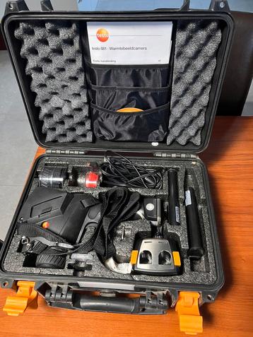 Testo 881-3 professionele thermische camera's  beschikbaar voor biedingen