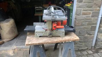 scie à onglet et sur table beschikbaar voor biedingen