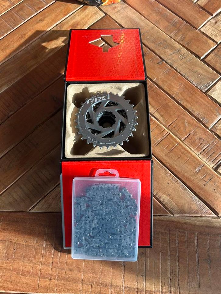 Sram red xg 1290 12-speed cassette + bijhorende ketting, Fietsen en Brommers, Fietsonderdelen, Zo goed als nieuw, Racefiets, Derailleur of Ketting