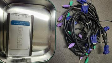 4-port KVM switch (old school) beschikbaar voor biedingen