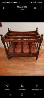 Corbeille à journaux Canterbury, Enlèvement