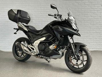 Honda - nc750x - Moto Center Mertens beschikbaar voor biedingen
