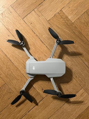 DJI mini SE drone fly more 