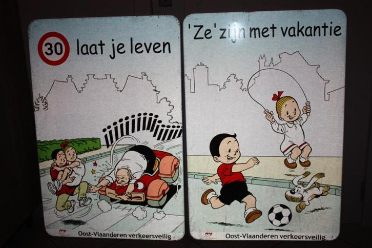 2 verkeersborden Suske en Wiske  , 60,5x90,5 cm , 2005, Verzamelen, Stripfiguren, Gebruikt, Overige typen, Suske en Wiske, Ophalen