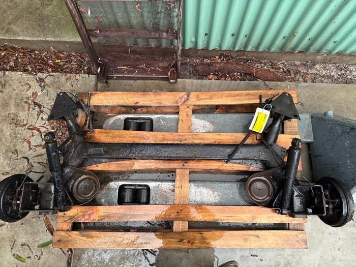 Achteras voorwielaandrijving van een Ford KA, Auto-onderdelen, Remmen en Aandrijving, Ford, Gebruikt, 3 maanden garantie