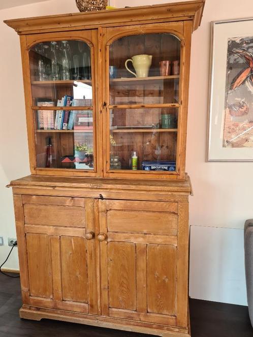 vitrinekast in dennenhout, Antiek en Kunst, Antiek | Meubels | Kasten, Ophalen