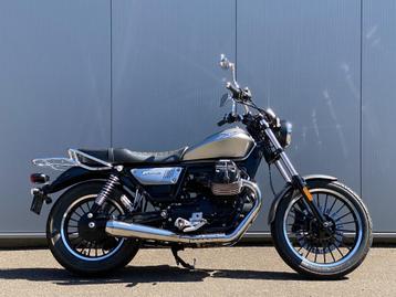  Moto Guzzi V9 Roamer met Mistral uitlaten / 2022 -- 10600km beschikbaar voor biedingen