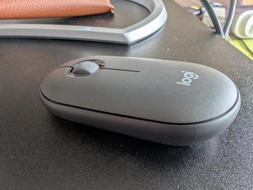 logitech pebble Mouse 2 beschikbaar voor biedingen