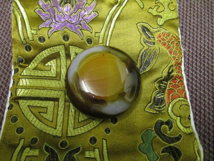 VINTAGE VRIJ ZELDZAME CHINESE JADE-HANGER MET KLEURENPALLET, Antiek en Kunst, Antiek | Overige Antiek, Ophalen of Verzenden