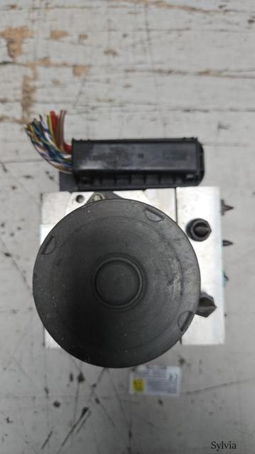 ABS Pomp BMW 5 / 6 serie E60 E61 E63 E64 34516767696 6767696 beschikbaar voor biedingen