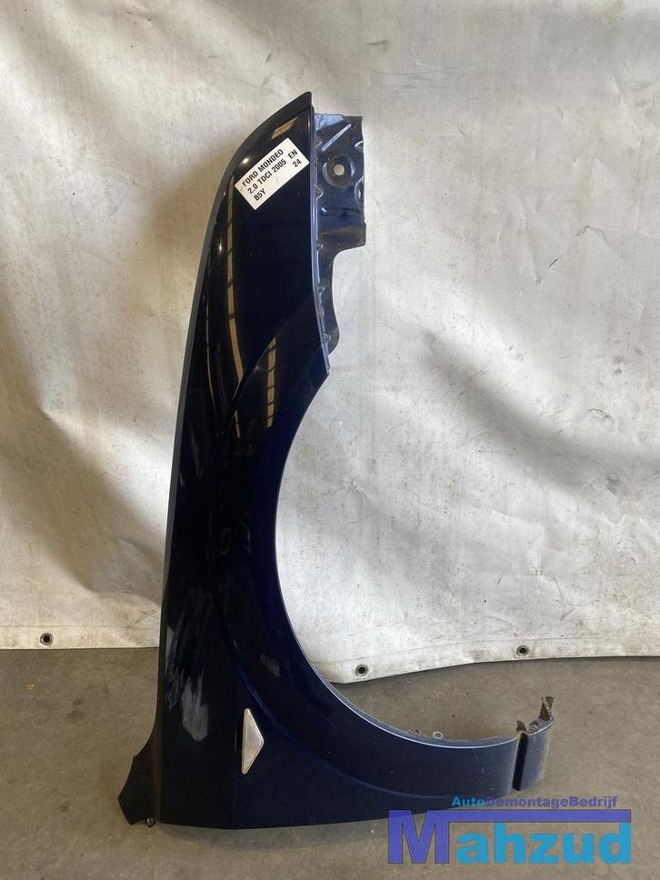 FORD MONDEO 3 Blauw E2 rechts voorscherm scherm 2000-2007, Auto-onderdelen, Carrosserie, Spatbord, Ford, Gebruikt, Ophalen