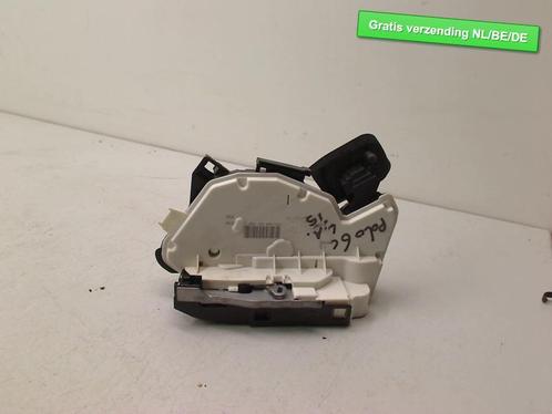 PORTIERSLOT LINKS ACHTER CrossPolo (9N3) (6R4839015A), Auto-onderdelen, Carrosserie, Volkswagen, Achter, Links, Gebruikt