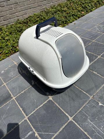 Overdekte Kattenbak met Klapdeurtje (Gebruikt) beschikbaar voor biedingen
