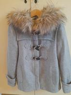 Grijze mantel met kap & faux fur – Zara Woman – maat S, Kleding | Dames, Ophalen of Verzenden, Maat 36 (S), Grijs, Gedragen