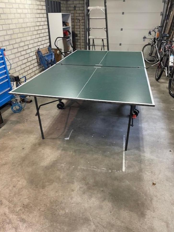 TE KOOP: KETTLER tafeltennistafel – z.g.a.n., Sport en Fitness, Tafeltennis, Gebruikt, Inklapbaar, Verrijdbaar, Wedstrijdformaat