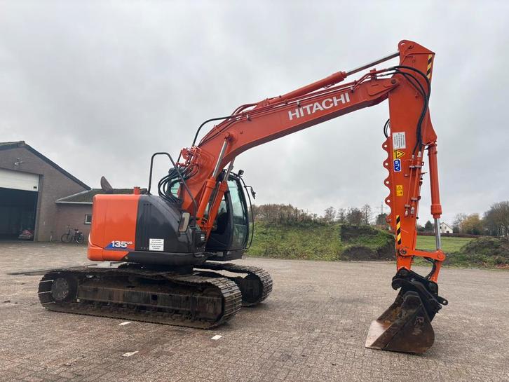 Hitachi ZX135US-5B Graafmachine rupskraan Nette staat!!!, Zakelijke goederen, Machines en Bouw | Kranen en Graafmachines, Graafmachine