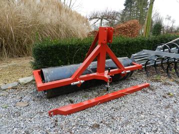 Rouleaux pour microtracteur. beschikbaar voor biedingen