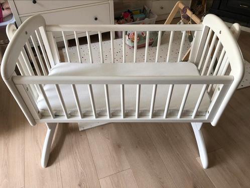 Baby wiegje met matras., Kinderen en Baby's, Babywiegjes en Ledikanten, Zo goed als nieuw, Wieg, Ophalen