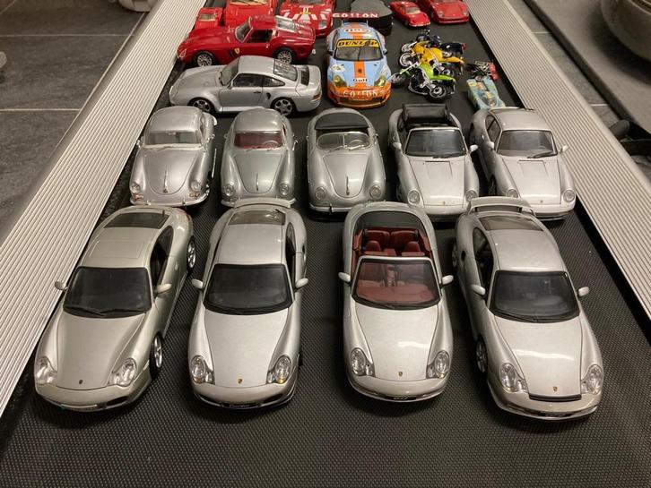 VERLAAGD !!!!Collectie 1/18 te koop + wat speciale Dinky's, Hobby en Vrije tijd, Modelauto's | 1:18, Nieuw, Auto, Autoart, Ophalen